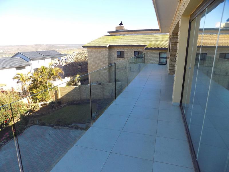 4 Bedroom Property for Sale in Monte Christo Western Cape